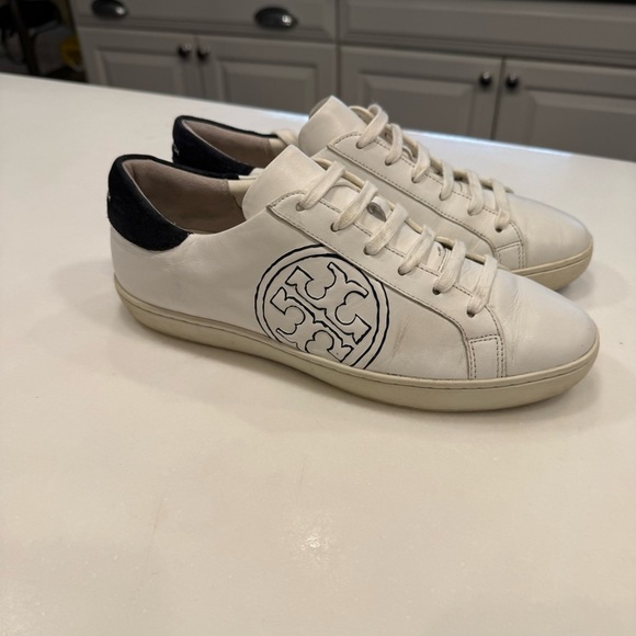 Tory Burch Women’s  Sneakers Sz 9 White Leather Leigh T Logo Lace Up - Picture 6 of 9